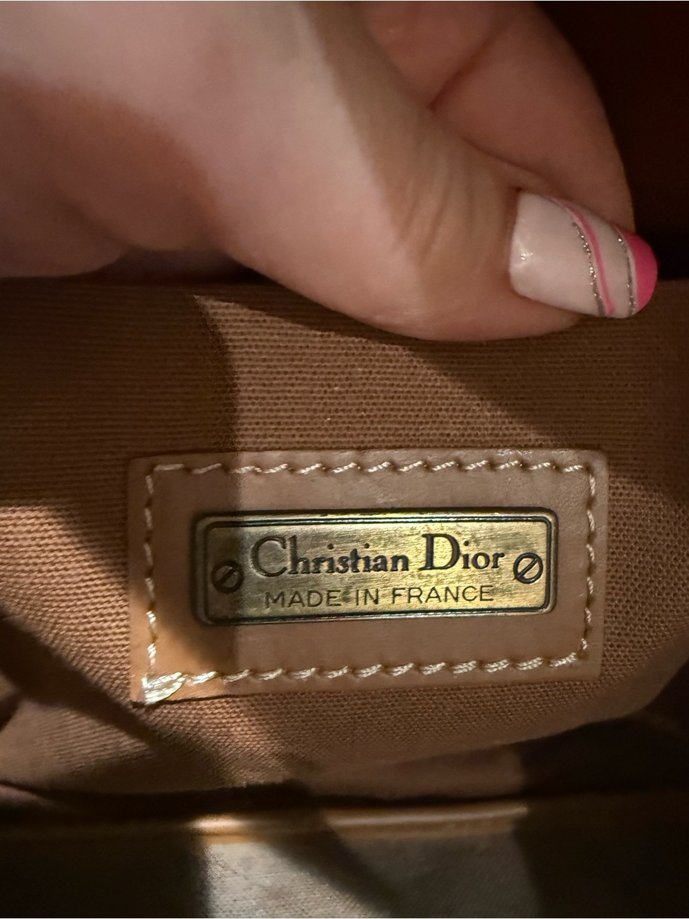 Vintage Christian Dior
Honeycomb Coated Canvas leather trim large Boston bag EUC - Picture 8 of 17